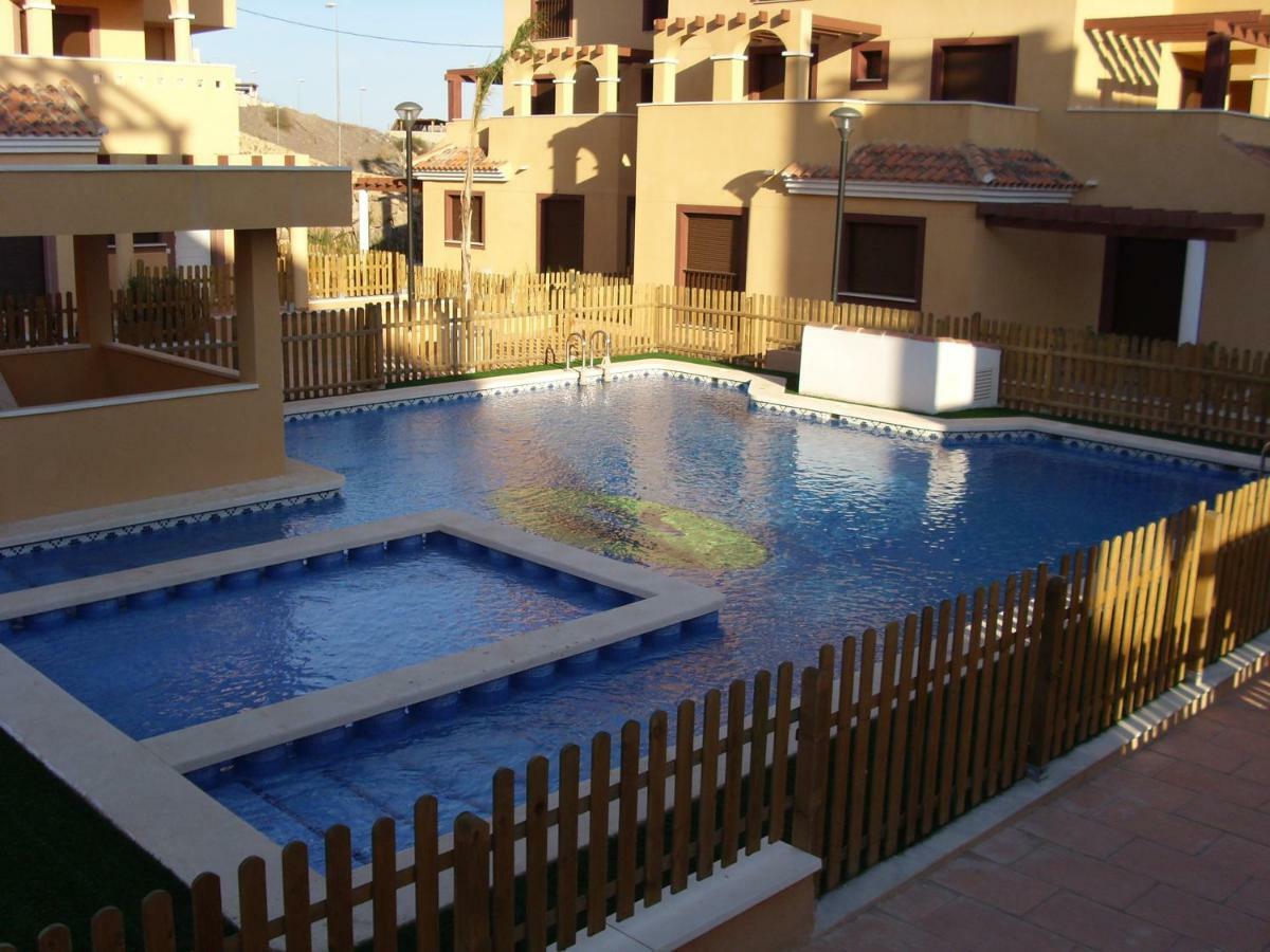 Apartamento Maria Isabel En Los Collados Golf - アギラス エクステリア 写真
