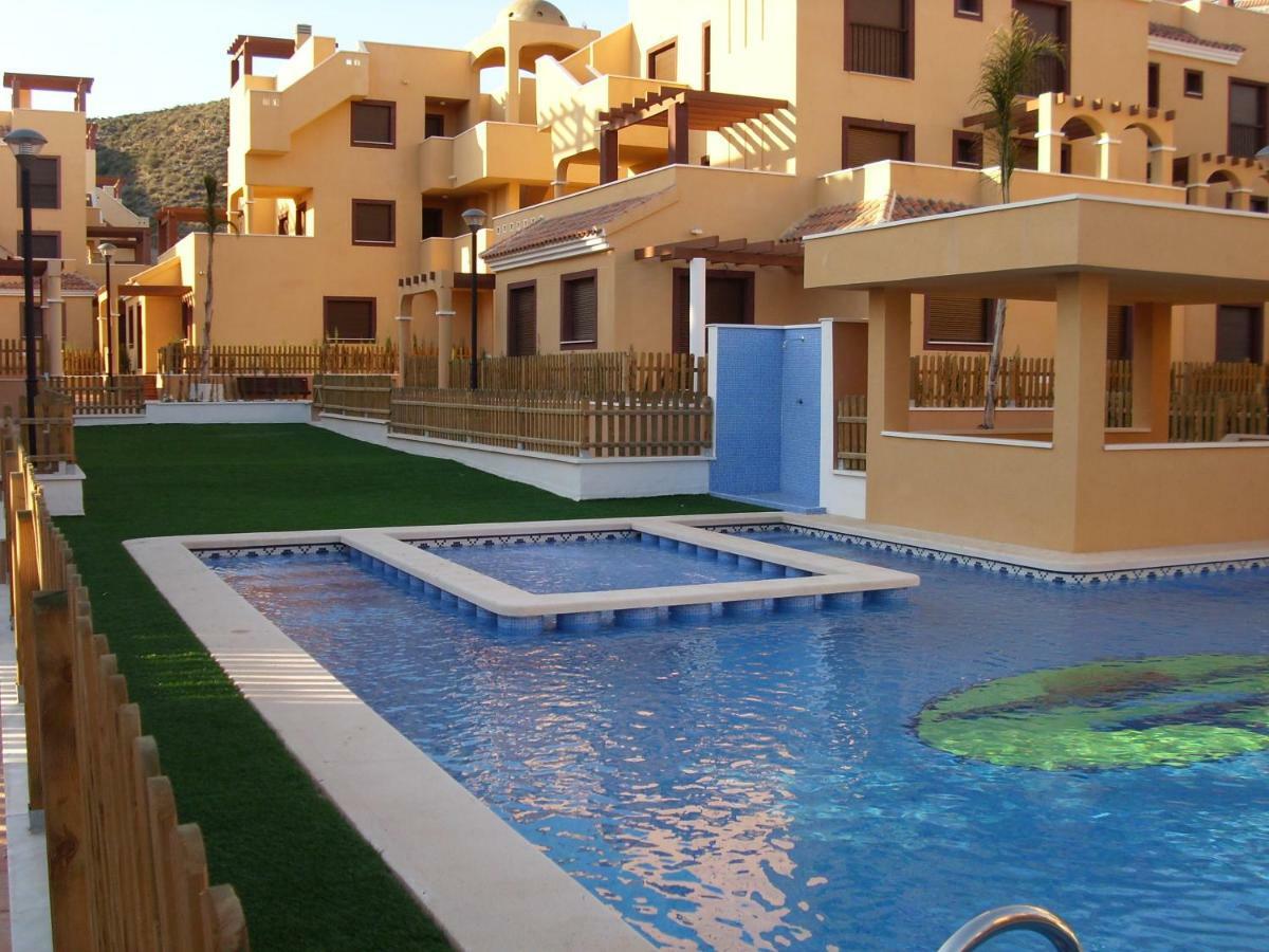 Apartamento Maria Isabel En Los Collados Golf - アギラス エクステリア 写真